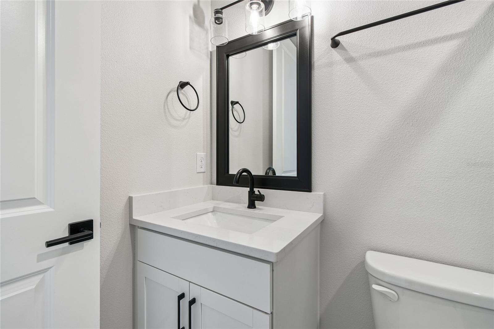 Image 44 of 50 For 4017 Cass