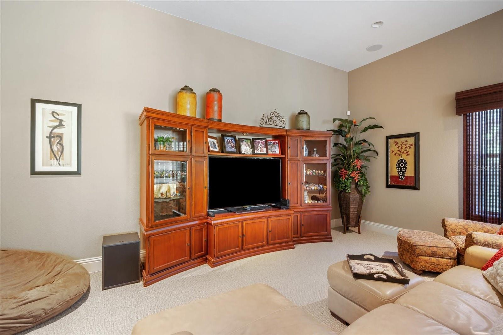 Image 34 of 62 For 16220 Ternglade Drive