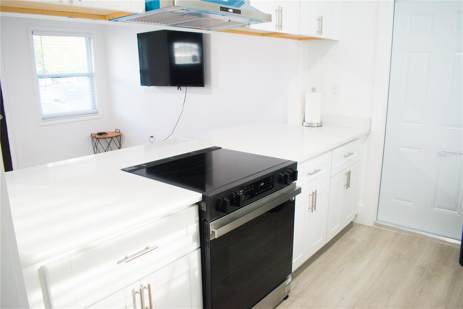 Image 20 of 24 For 5832 Dr Martin Luther King Jr Street N