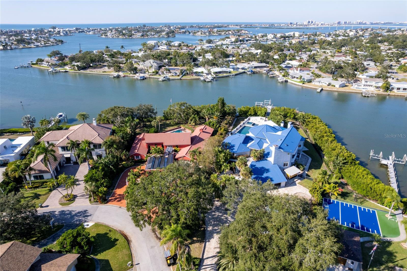 Details for 2268 Kings Point Drive, LARGO, FL 33774