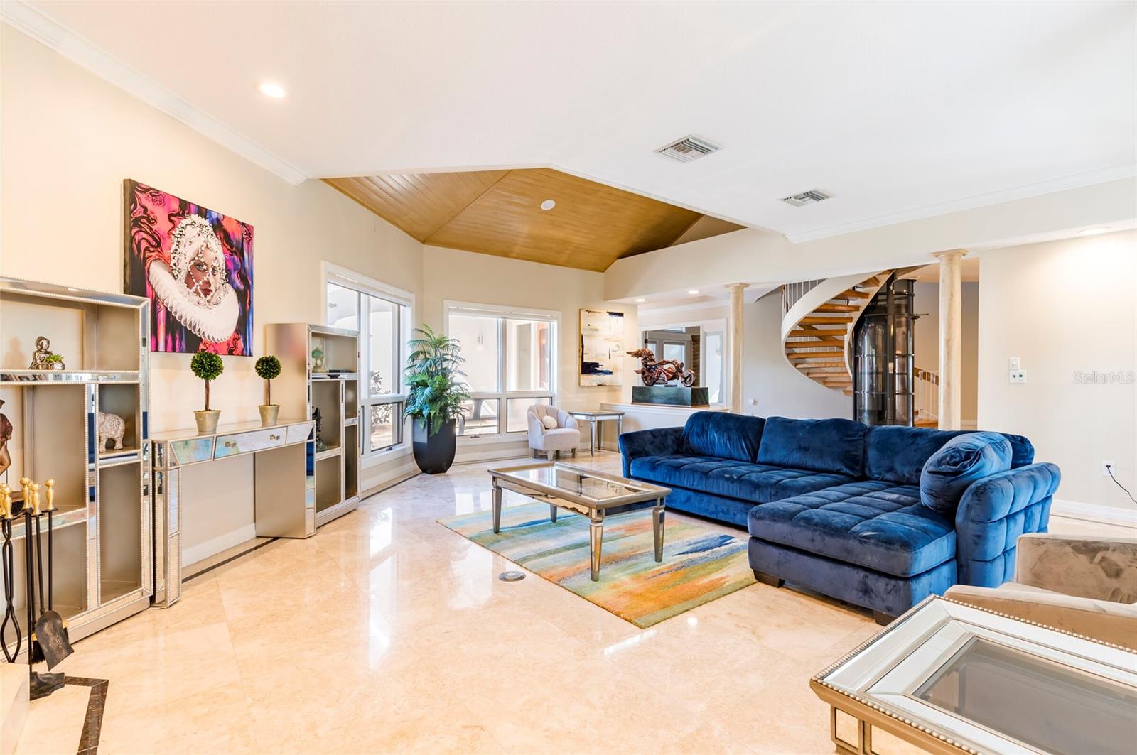 Image 15 of 84 For 2268 Kings Point Drive