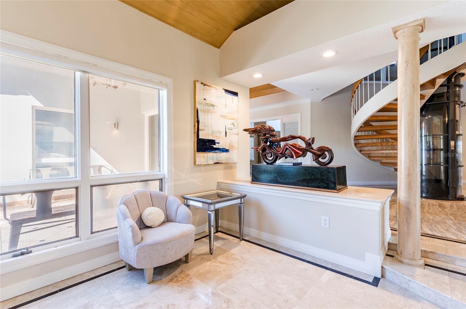 Image 16 of 84 For 2268 Kings Point Drive