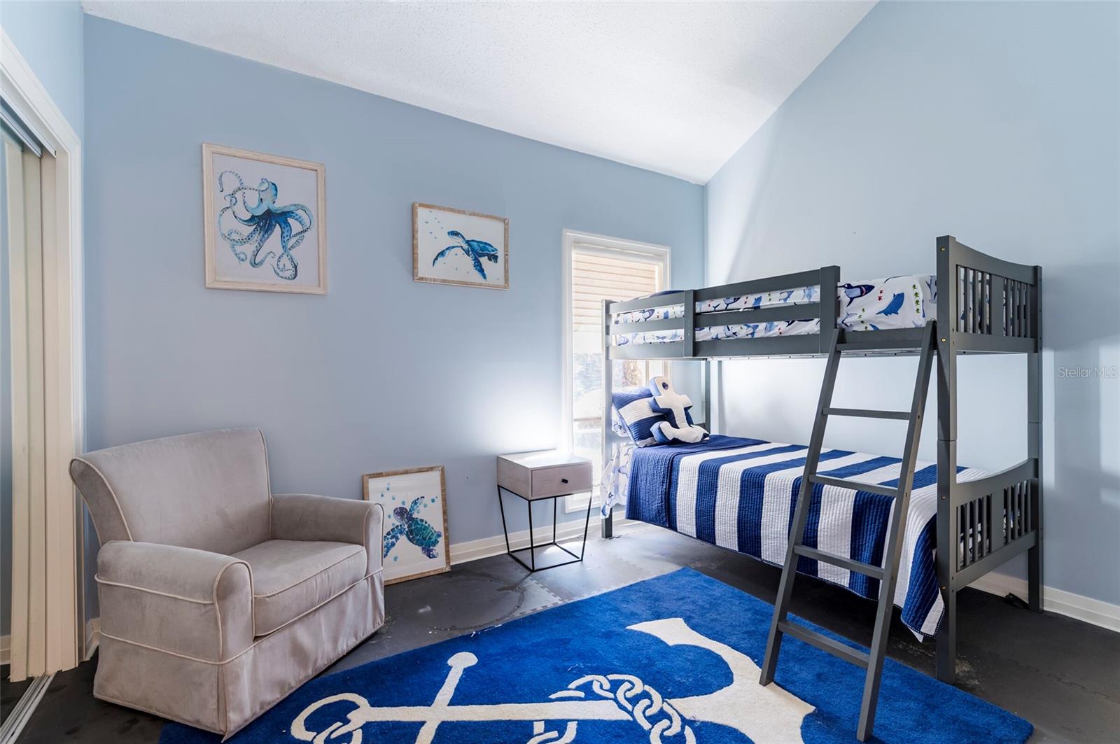 Image 21 of 84 For 2268 Kings Point Drive