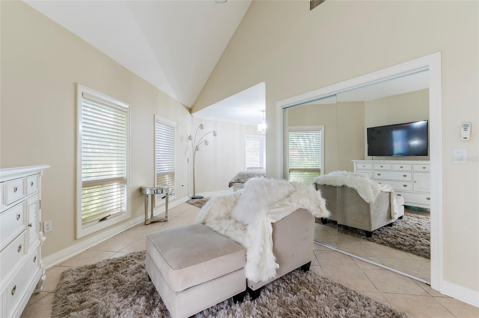 Image 23 of 84 For 2268 Kings Point Drive