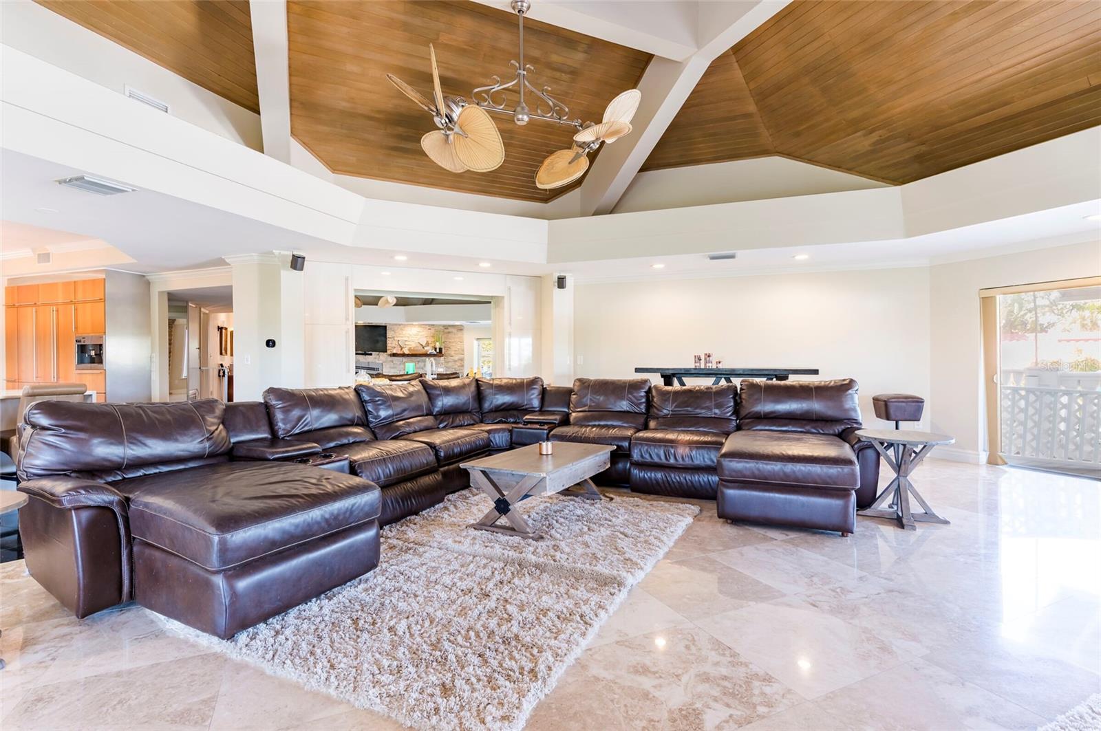 Image 30 of 84 For 2268 Kings Point Drive