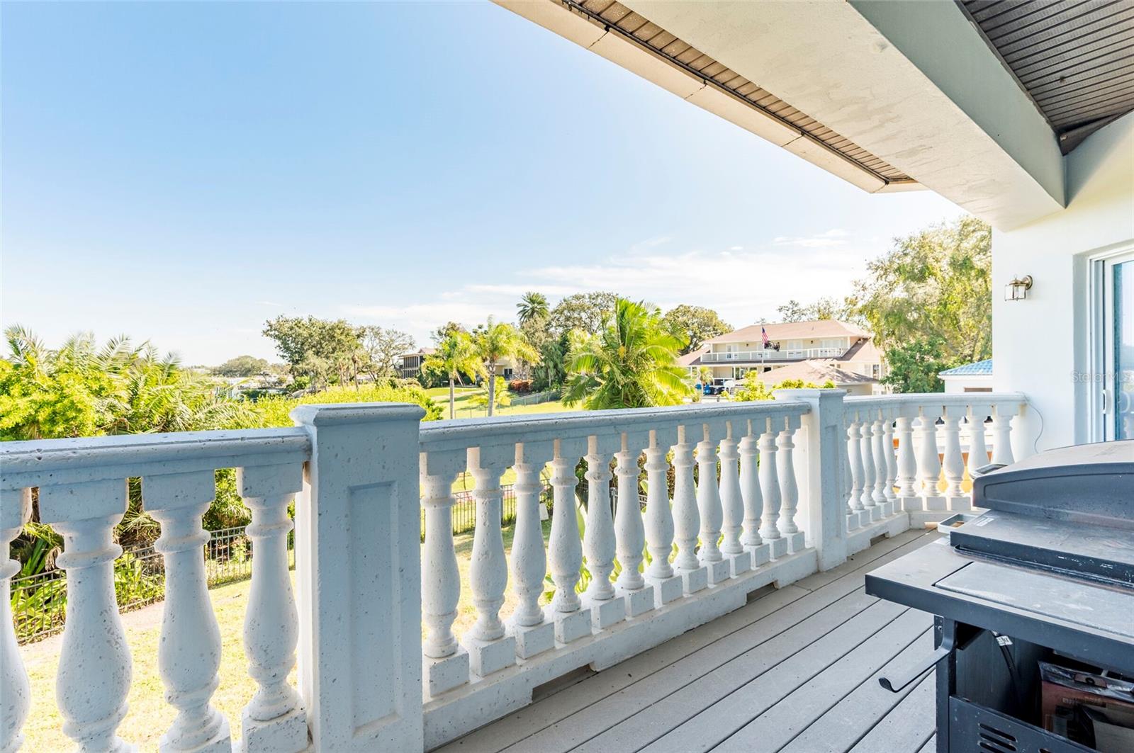 Image 38 of 84 For 2268 Kings Point Drive