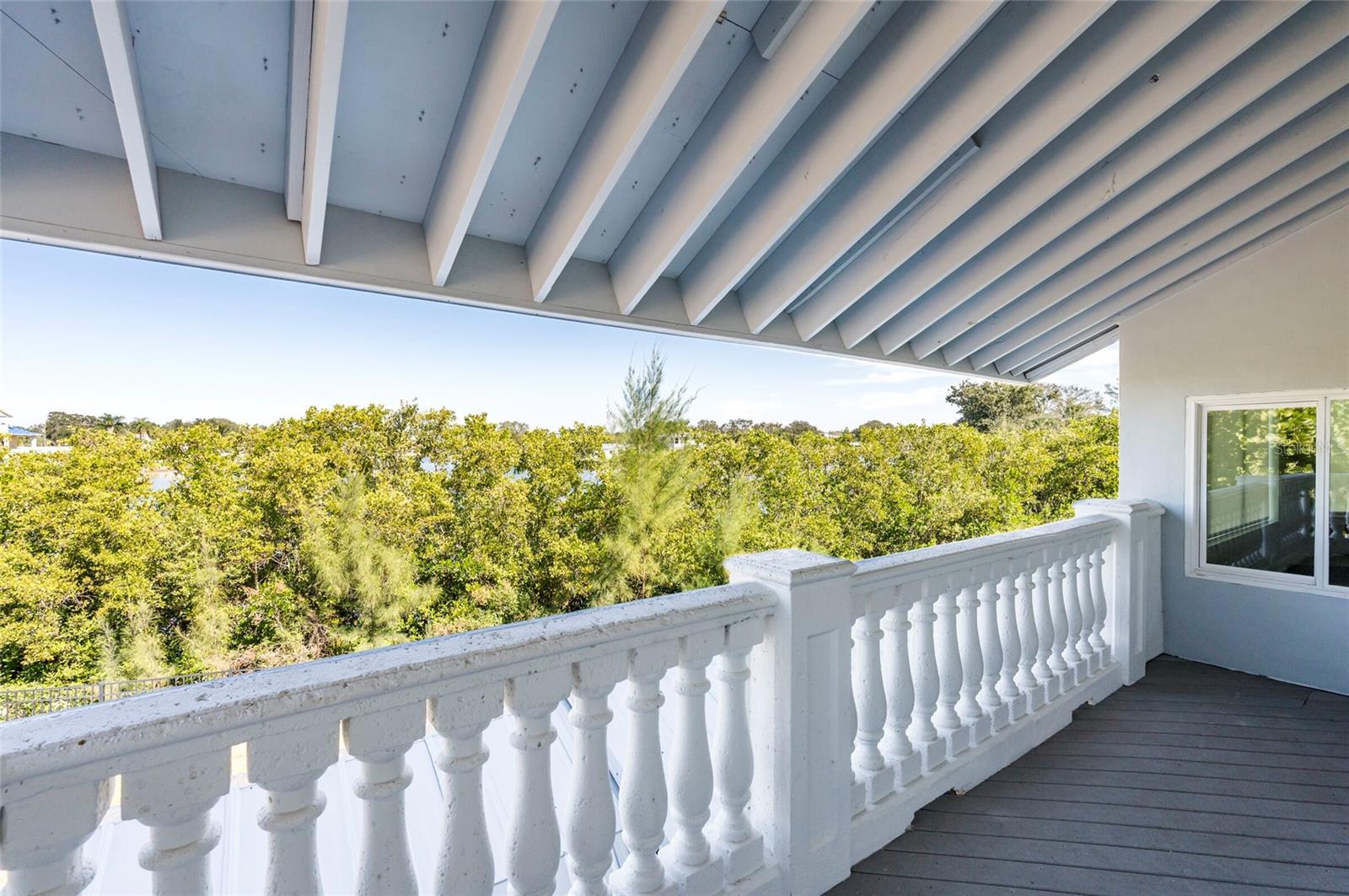 Image 62 of 84 For 2268 Kings Point Drive