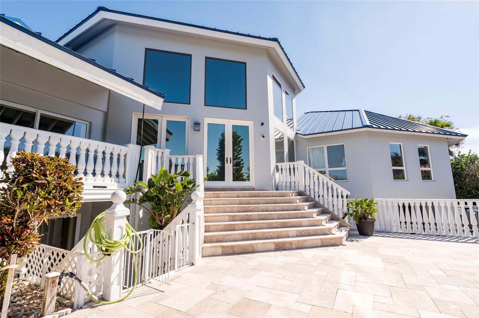 Image 69 of 84 For 2268 Kings Point Drive