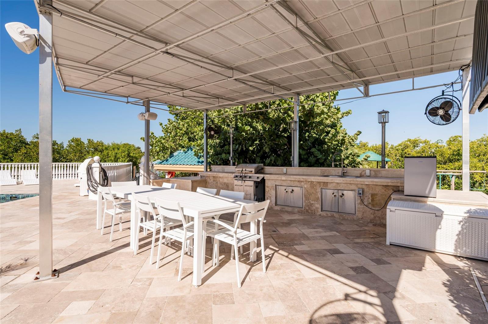 Image 71 of 84 For 2268 Kings Point Drive