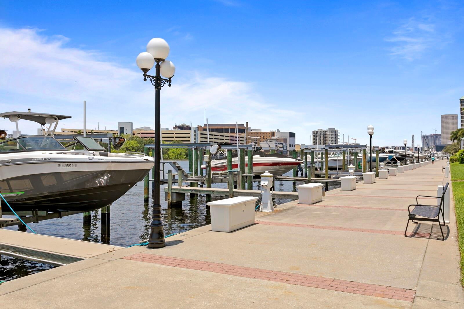 Image 39 of 50 For 1000 Harbour Island Boulevard 2306