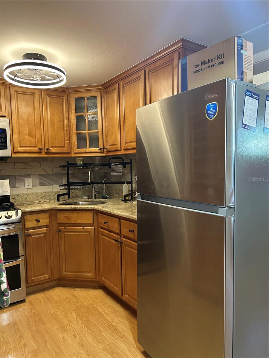 Image 6 of 16 For 11412 103rd Street