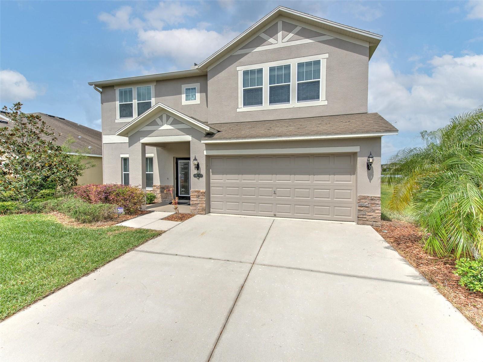 Details for 10701 Breaking Rocks Drive, TAMPA, FL 33647