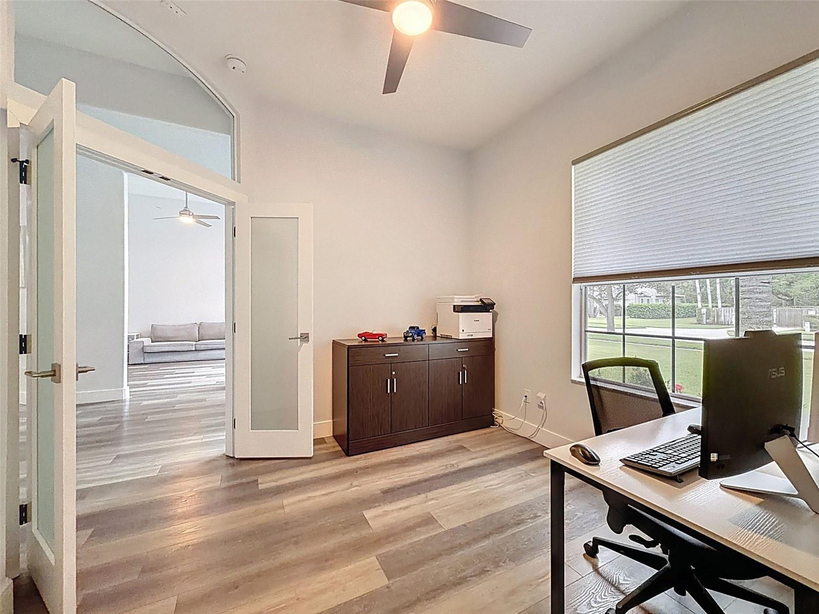 Image 20 of 36 For 19113 Beckett Drive