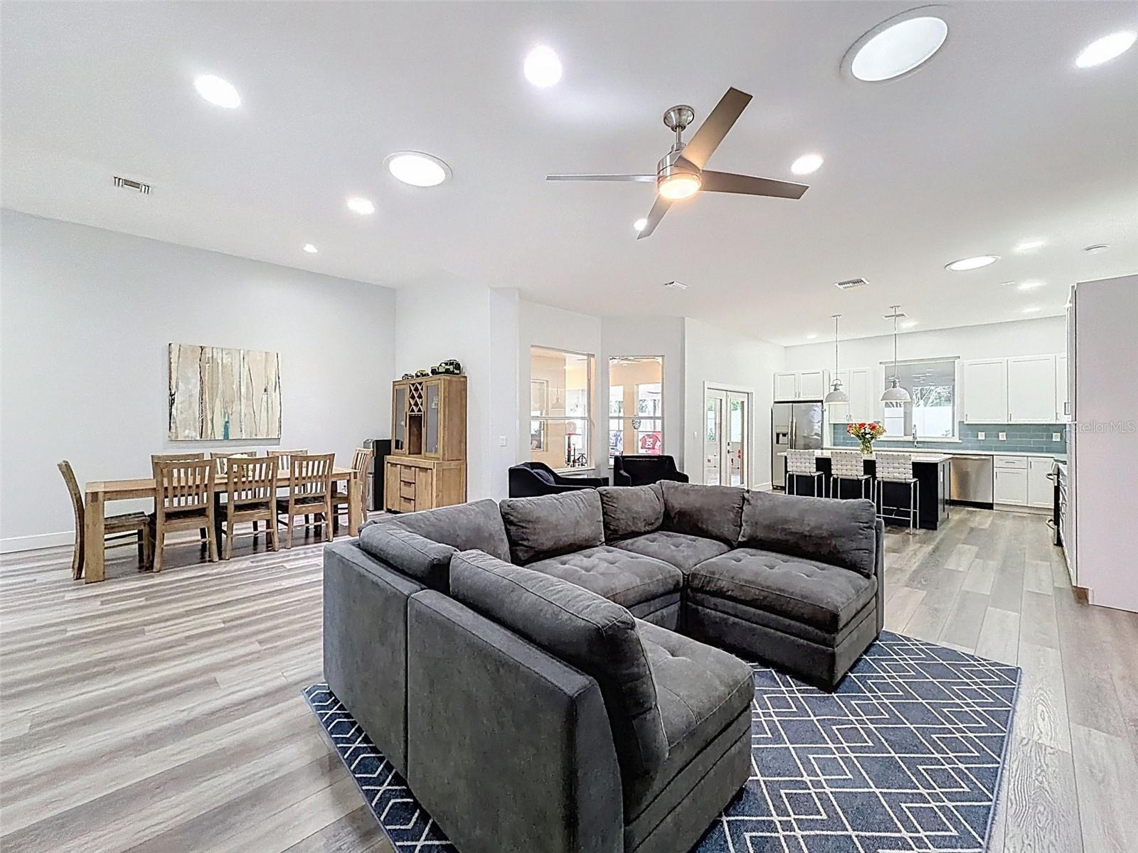 Image 8 of 36 For 19113 Beckett Drive