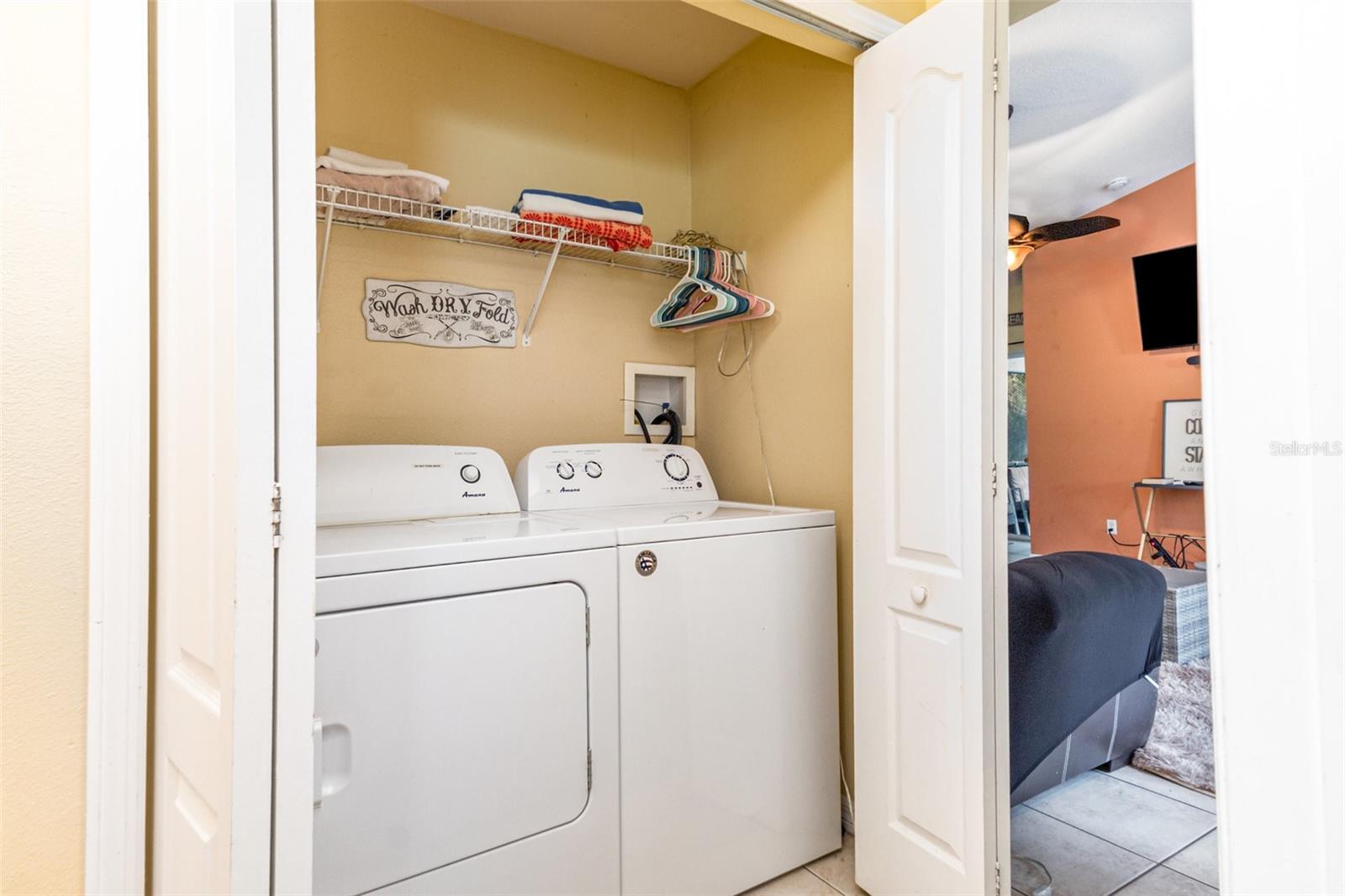 Image 10 of 32 For 1111 Royal Ridge Drive