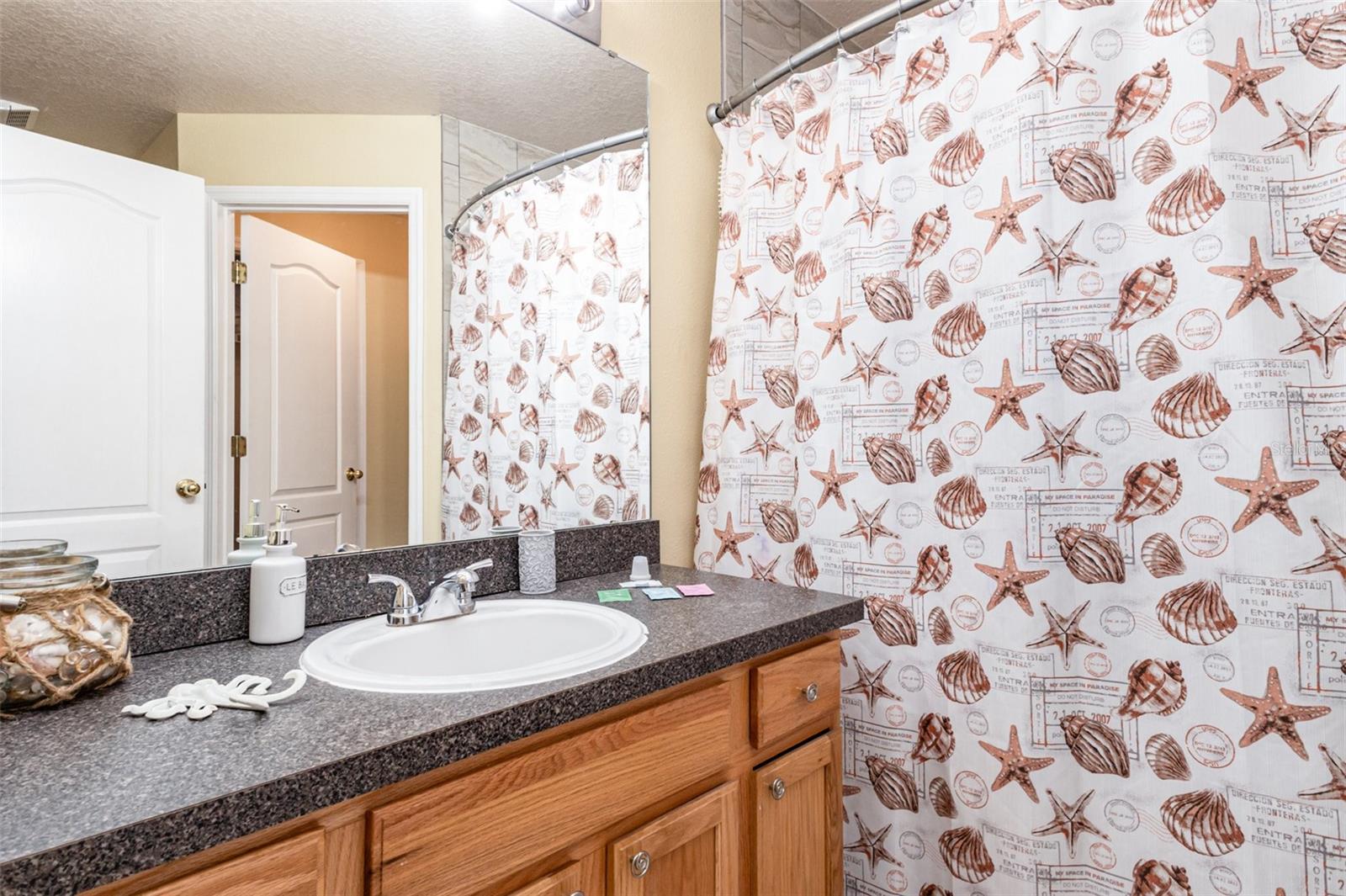 Image 13 of 32 For 1111 Royal Ridge Drive