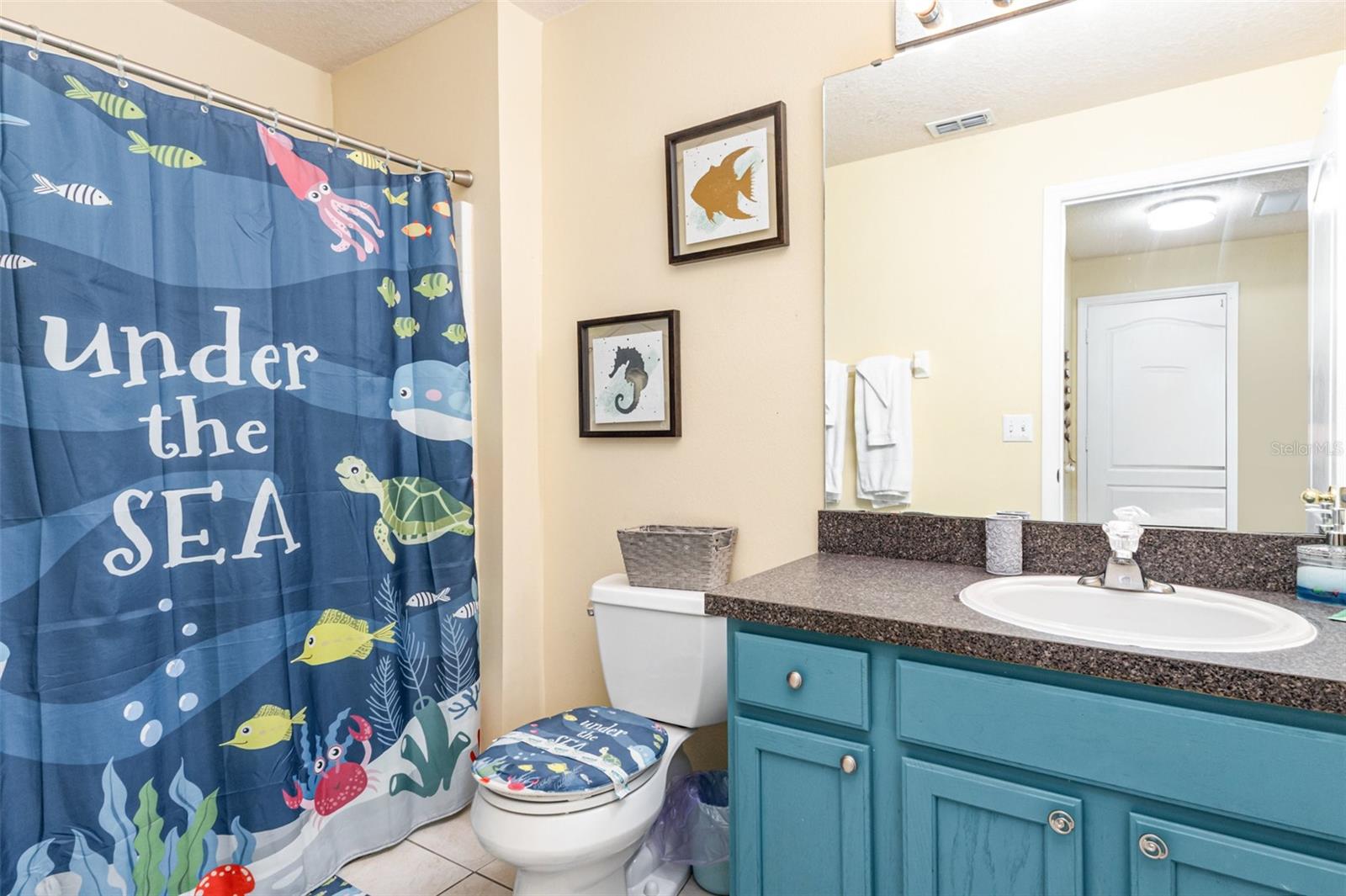 Image 21 of 32 For 1111 Royal Ridge Drive