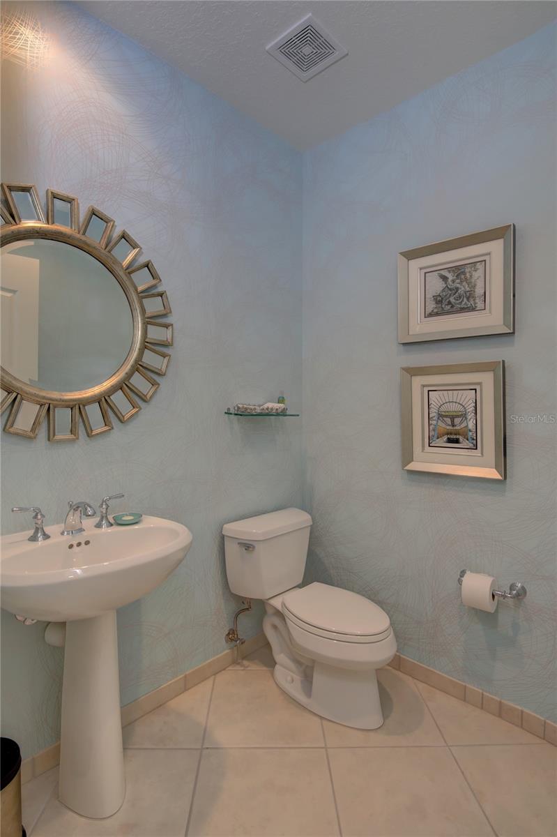 Image 22 of 48 For 505 Mandalay Avenue 62