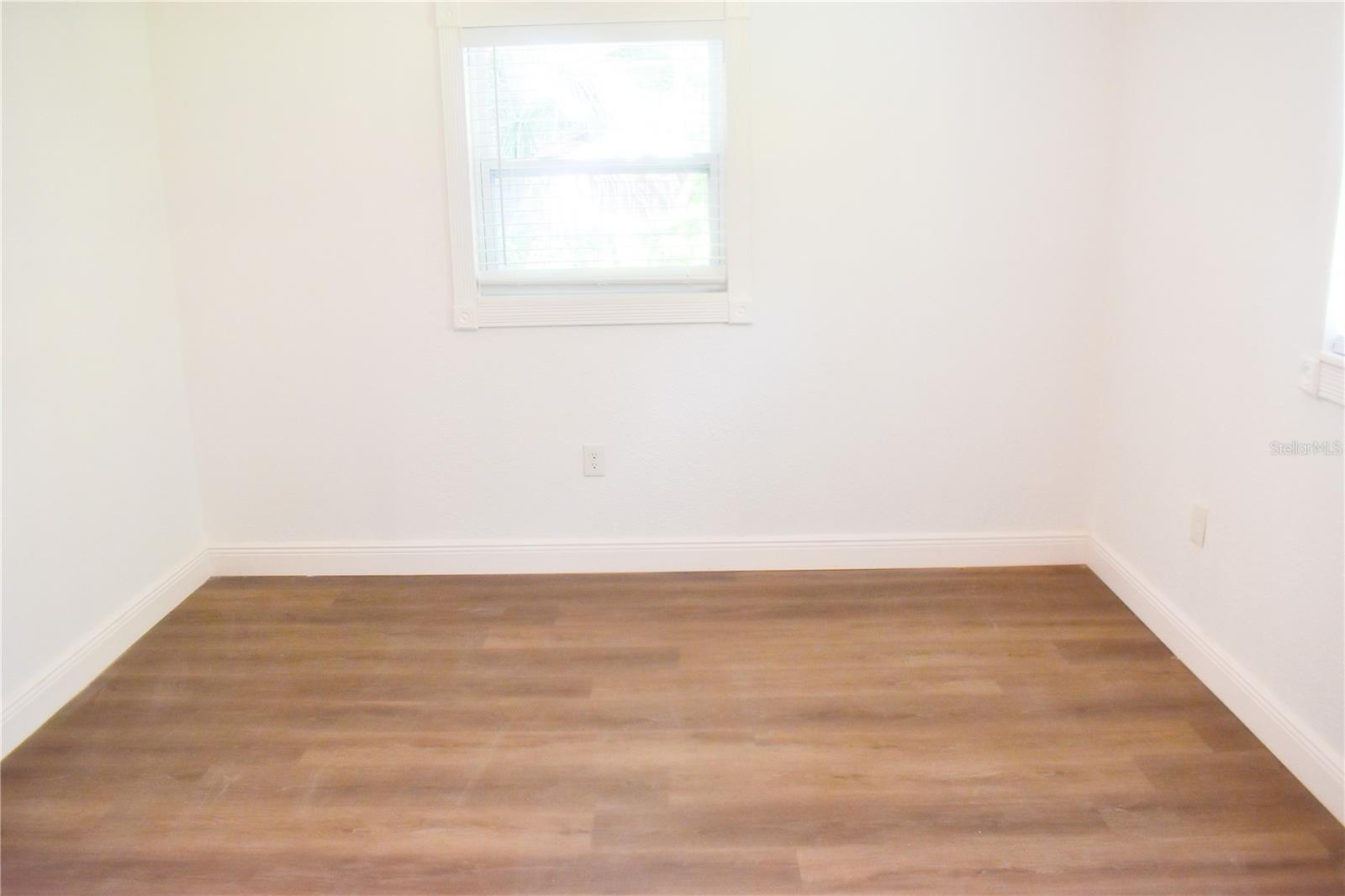 Image 10 of 22 For 3207 23rd Avenue