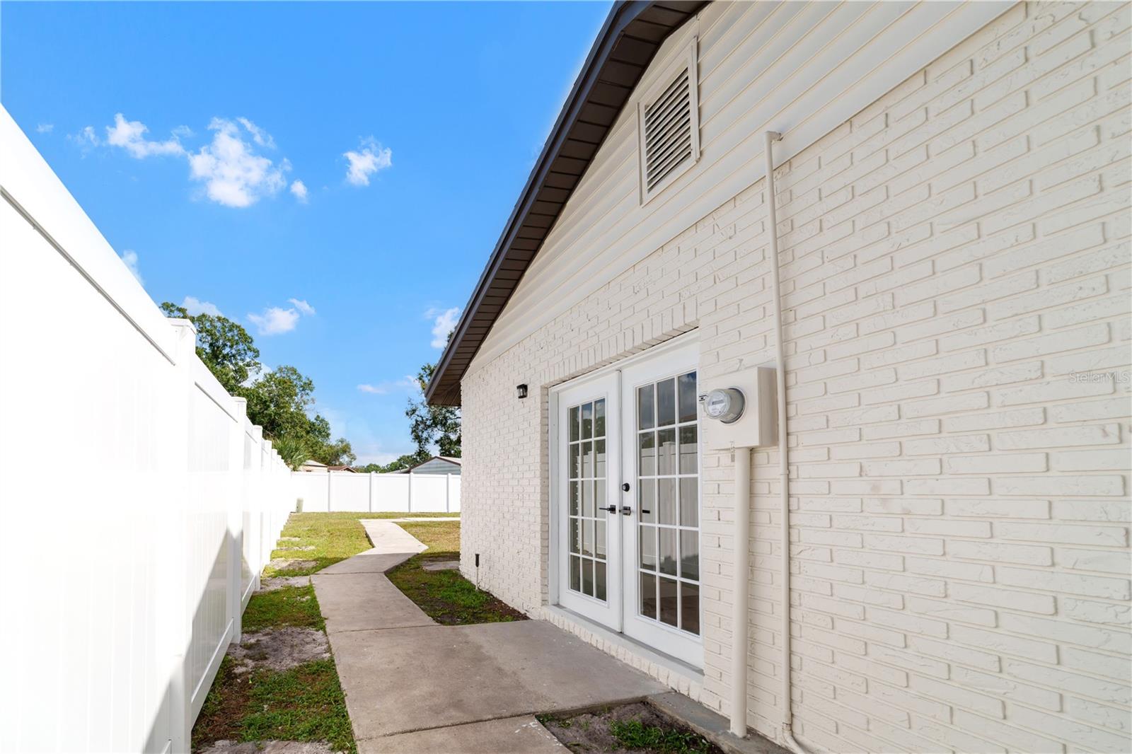 Image 14 of 22 For 5805 Hammon Drive