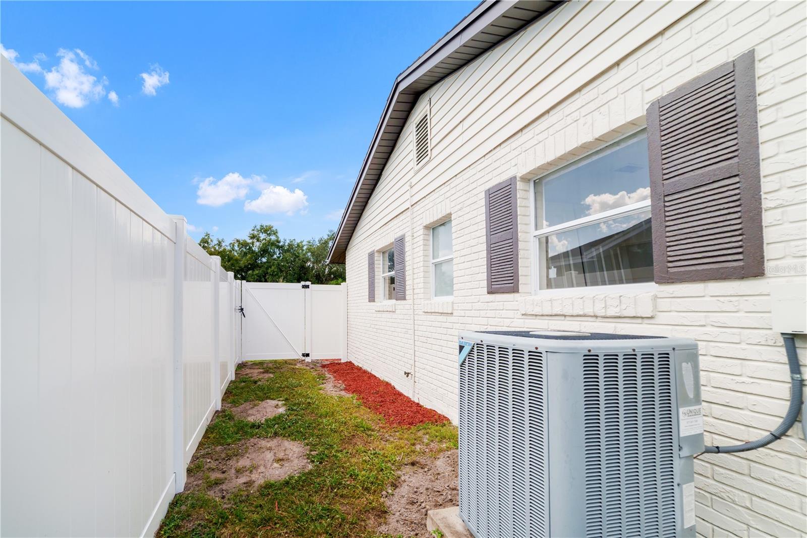 Image 15 of 22 For 5805 Hammon Drive