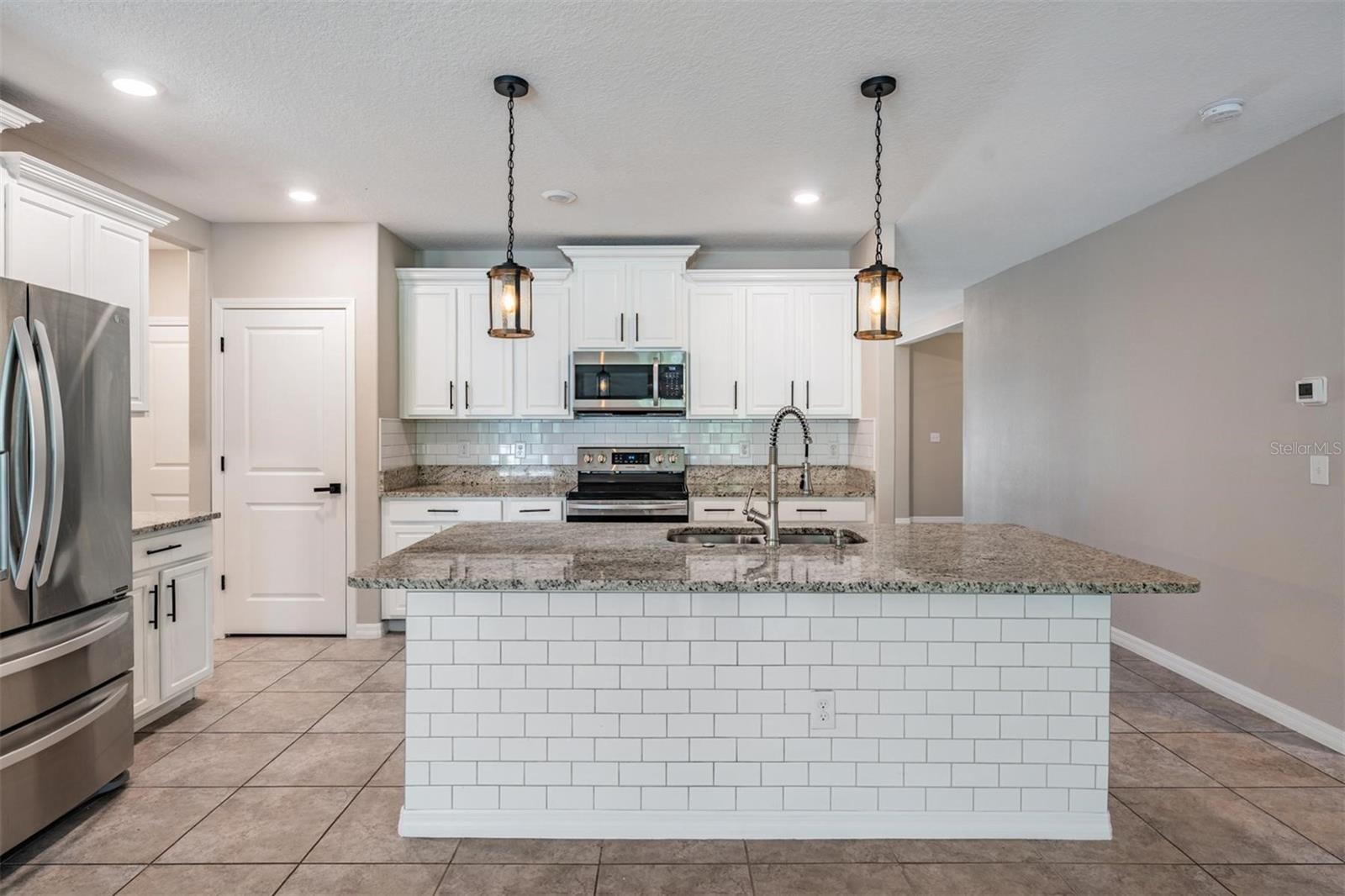 Listing photo id 10 for 14704 Scottburgh Glen Drive