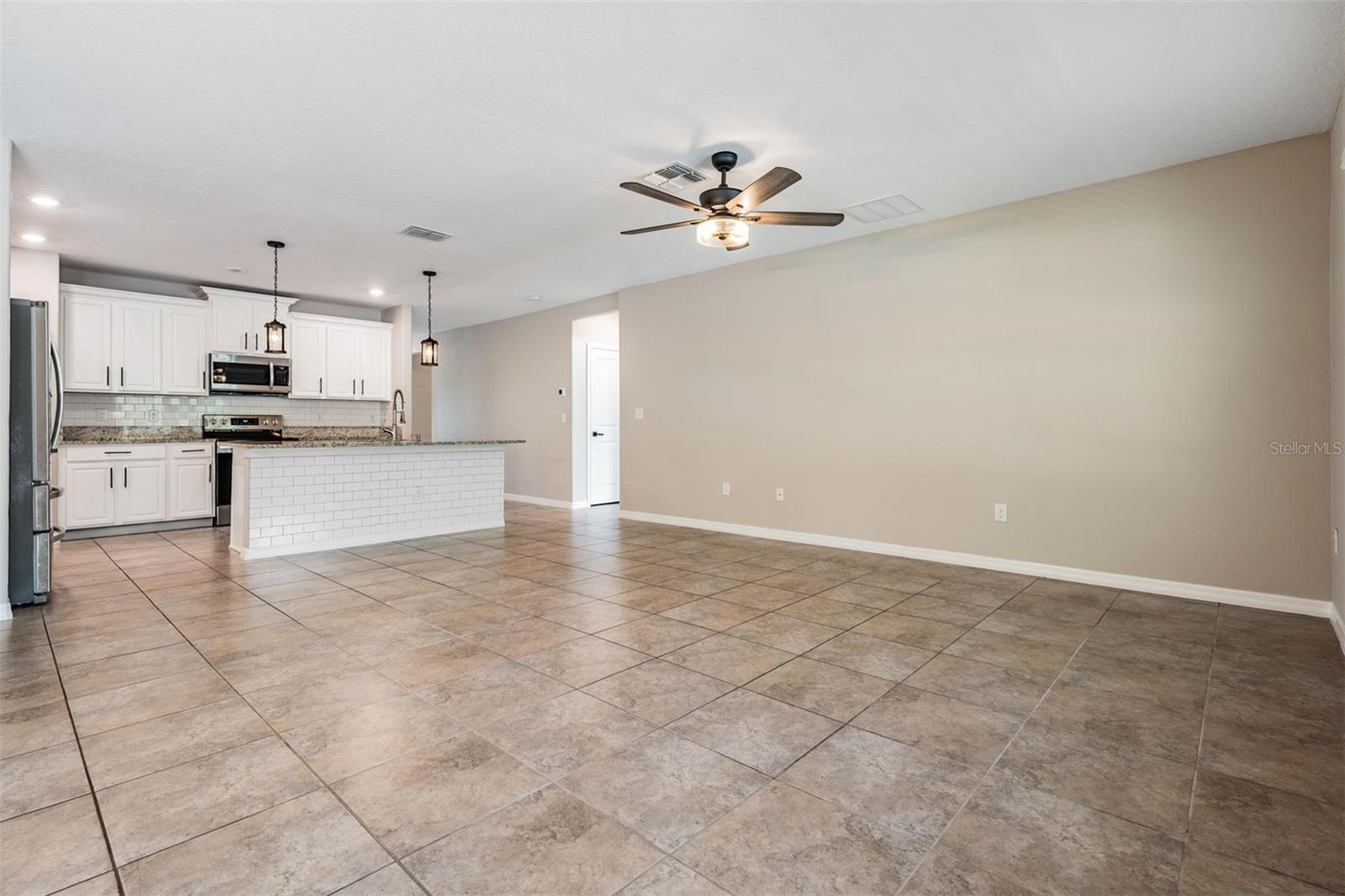 Listing photo id 16 for 14704 Scottburgh Glen Drive