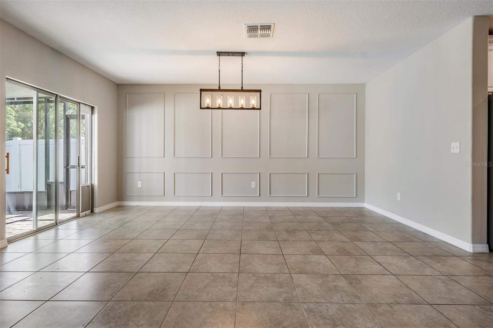 Listing photo id 19 for 14704 Scottburgh Glen Drive