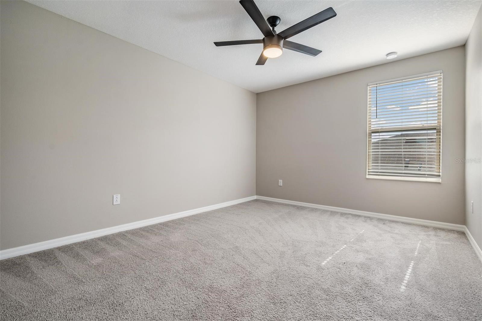 Listing photo id 35 for 14704 Scottburgh Glen Drive