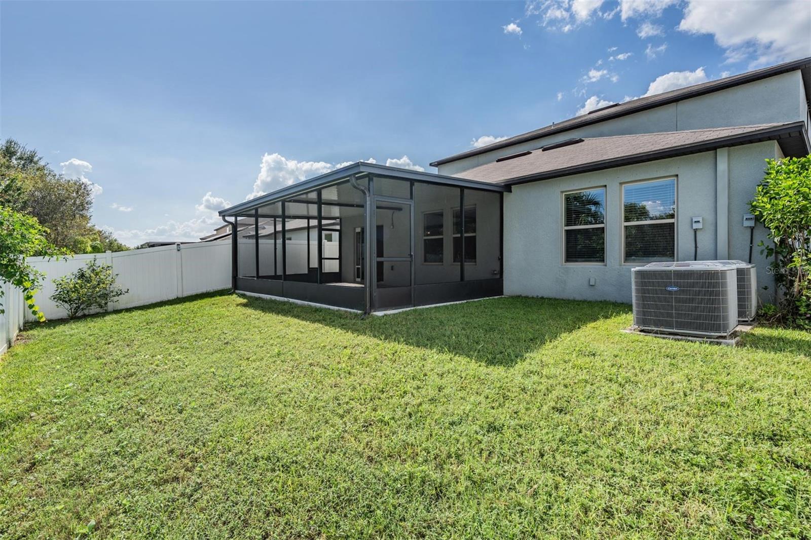 Listing photo id 40 for 14704 Scottburgh Glen Drive