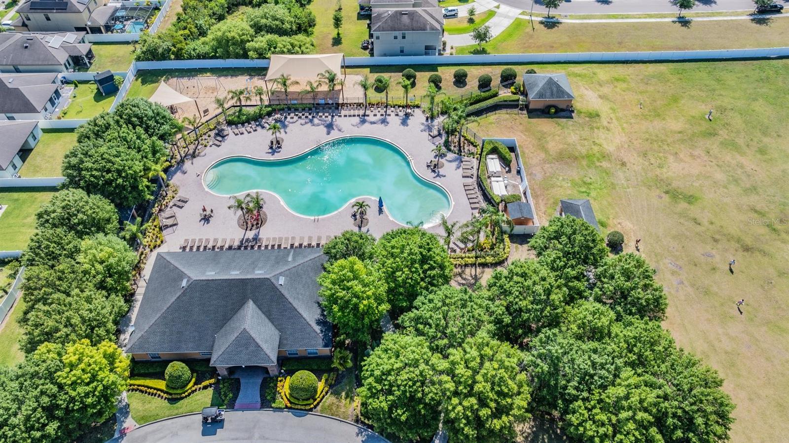 Listing photo id 49 for 14704 Scottburgh Glen Drive
