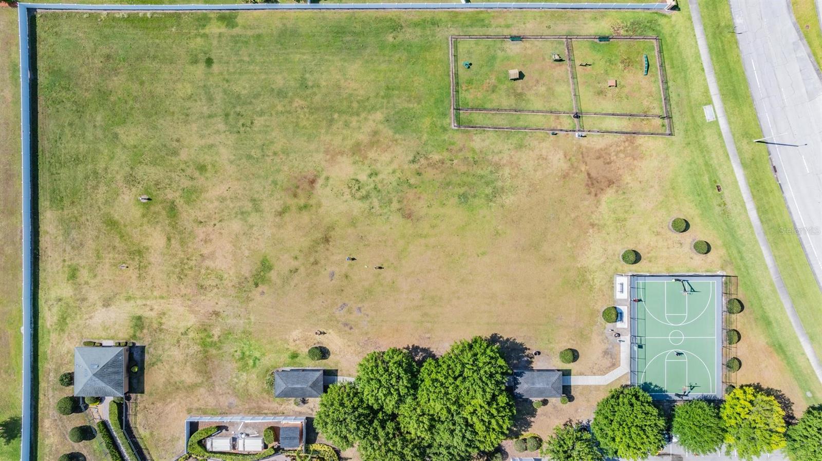 Listing photo id 52 for 14704 Scottburgh Glen Drive