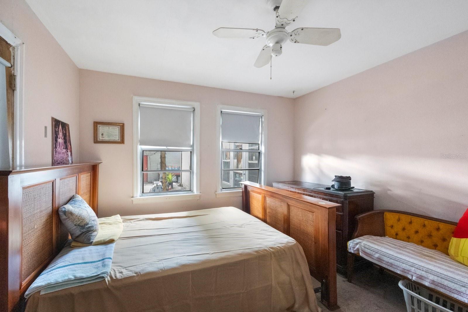 Image 14 of 29 For 2454 6th Avenue N