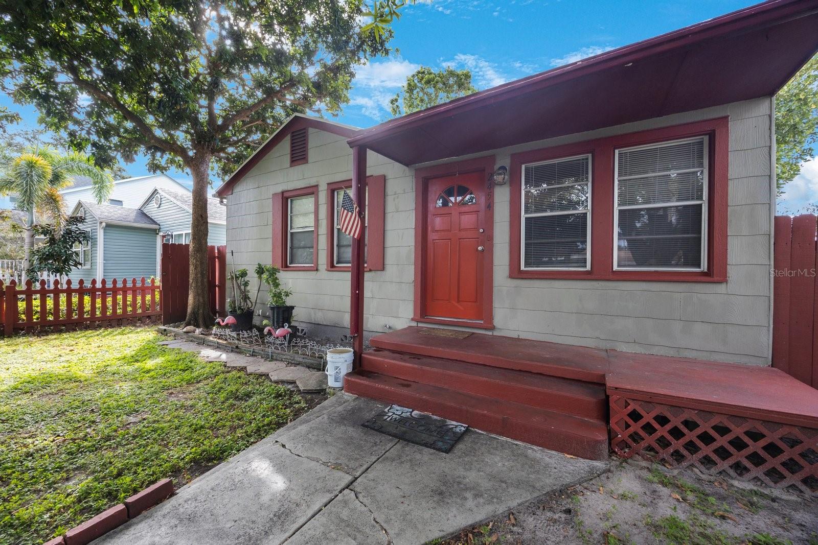 Image 2 of 29 For 2454 6th Avenue N