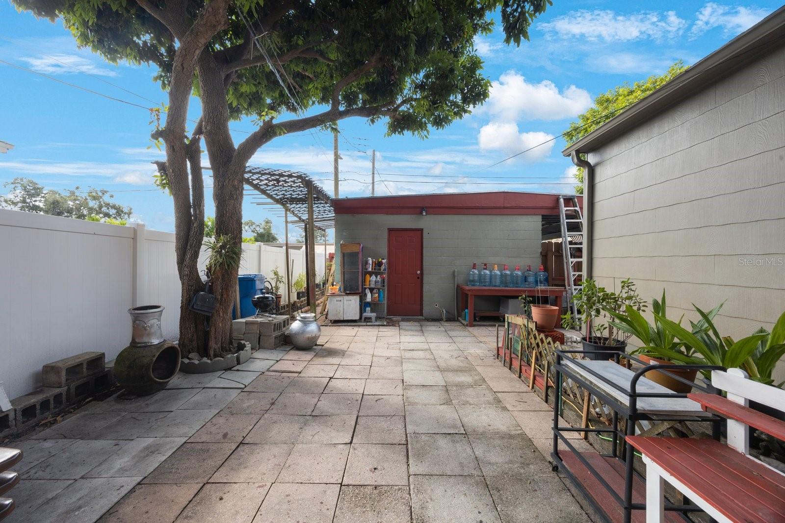 Image 25 of 29 For 2454 6th Avenue N