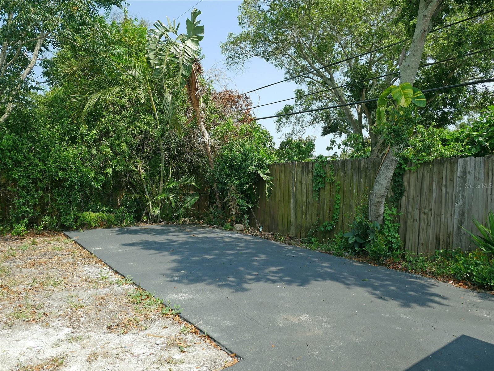 Image 19 of 31 For 5014 Dr Martin Luther King Jr Street S