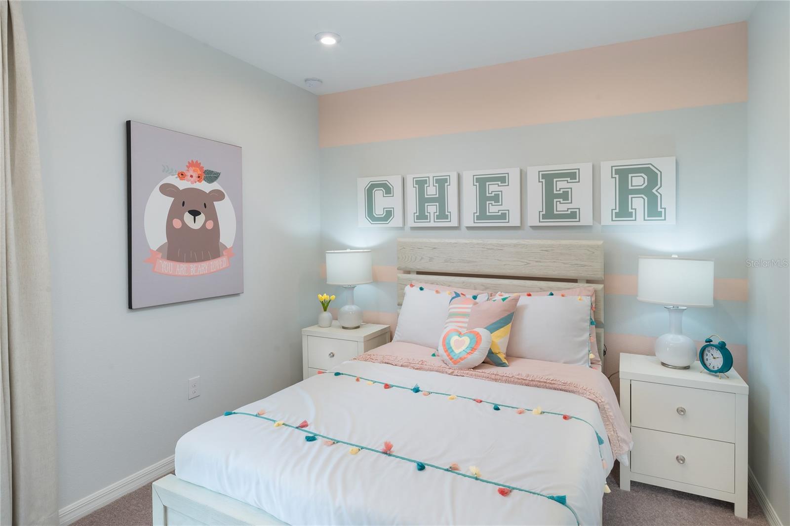 Image 10 of 40 For 13231 Commons Avenue