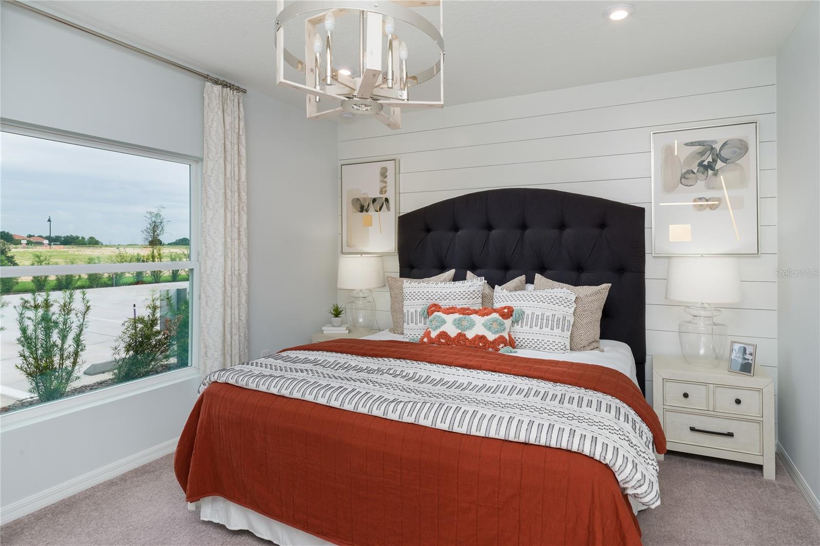 Image 11 of 40 For 13231 Commons Avenue