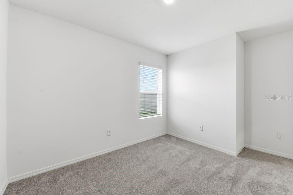 Image 18 of 40 For 13231 Commons Avenue