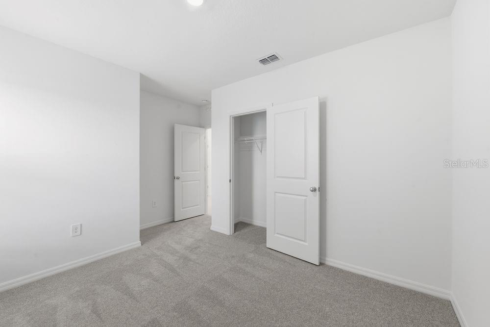 Image 23 of 40 For 13231 Commons Avenue