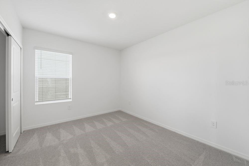 Image 27 of 40 For 13231 Commons Avenue