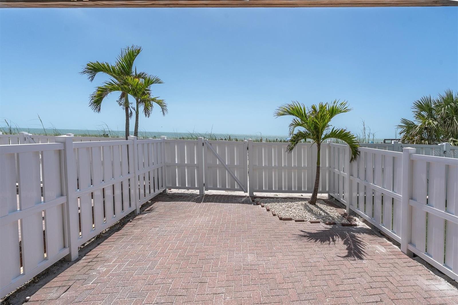 Image 38 of 44 For 12274 1st Street W 2