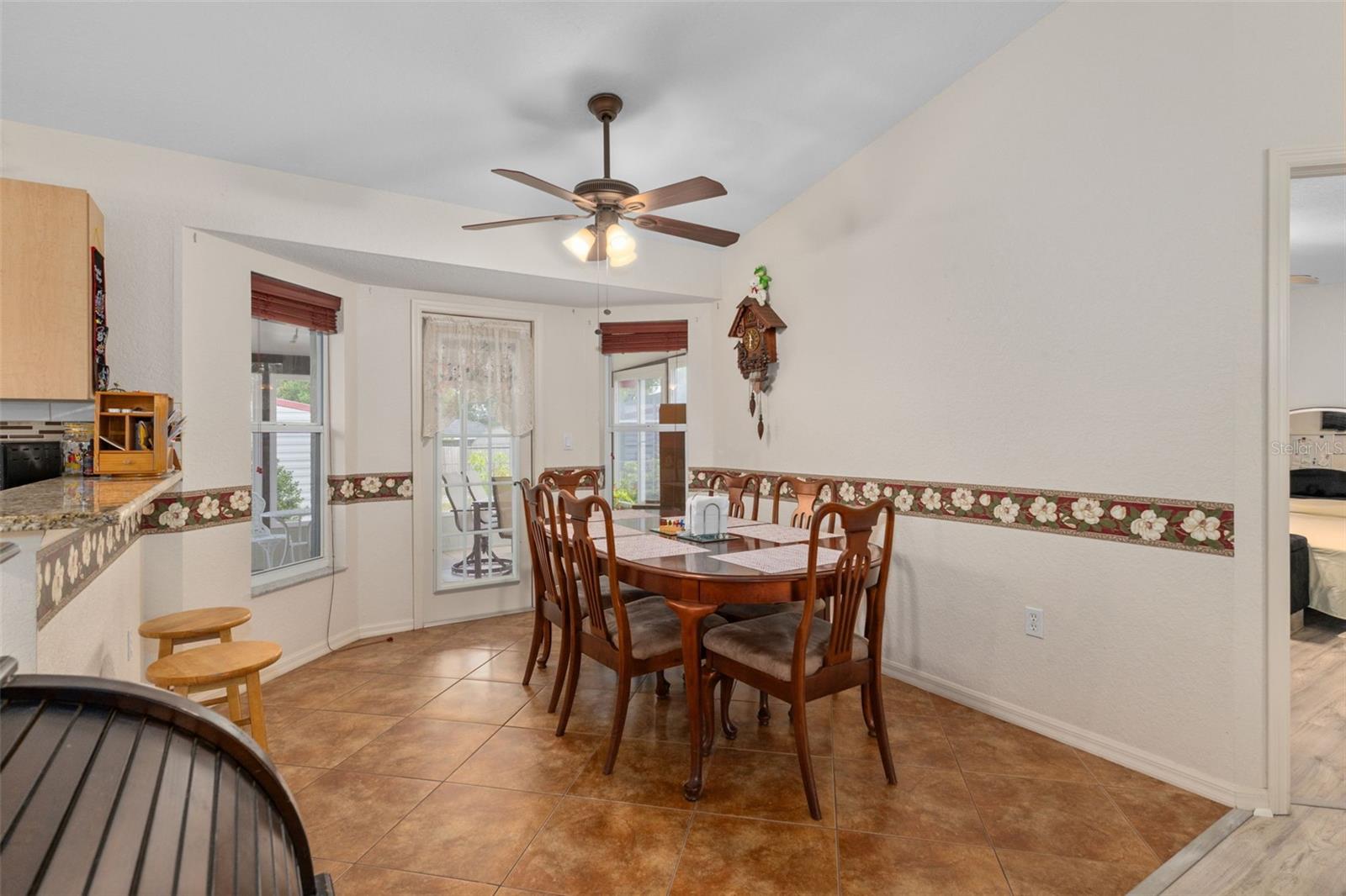 Image 15 of 44 For 2104 Linwood Avenue