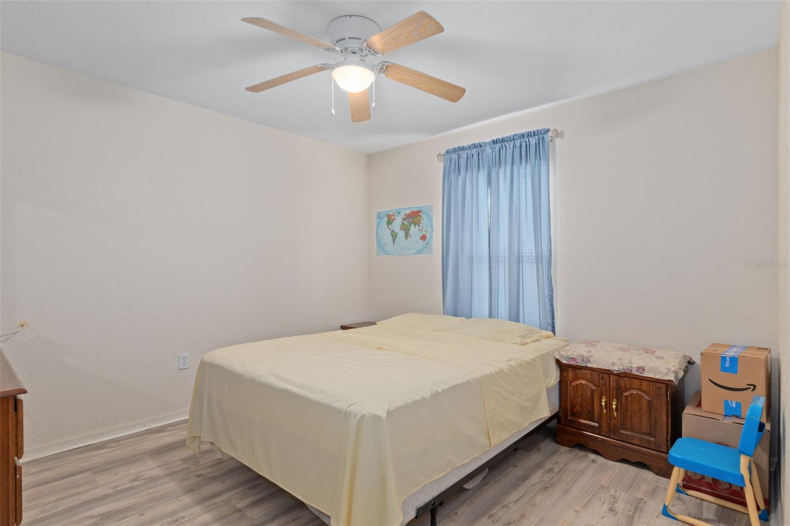 Image 28 of 44 For 2104 Linwood Avenue