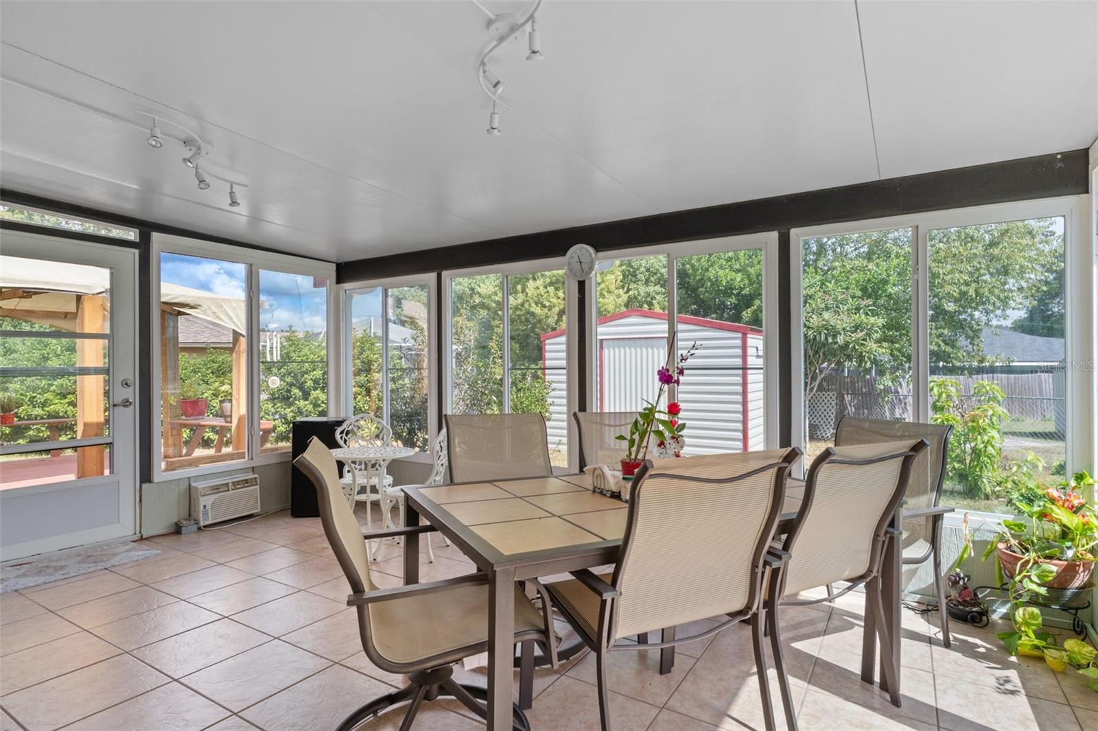 Image 36 of 44 For 2104 Linwood Avenue