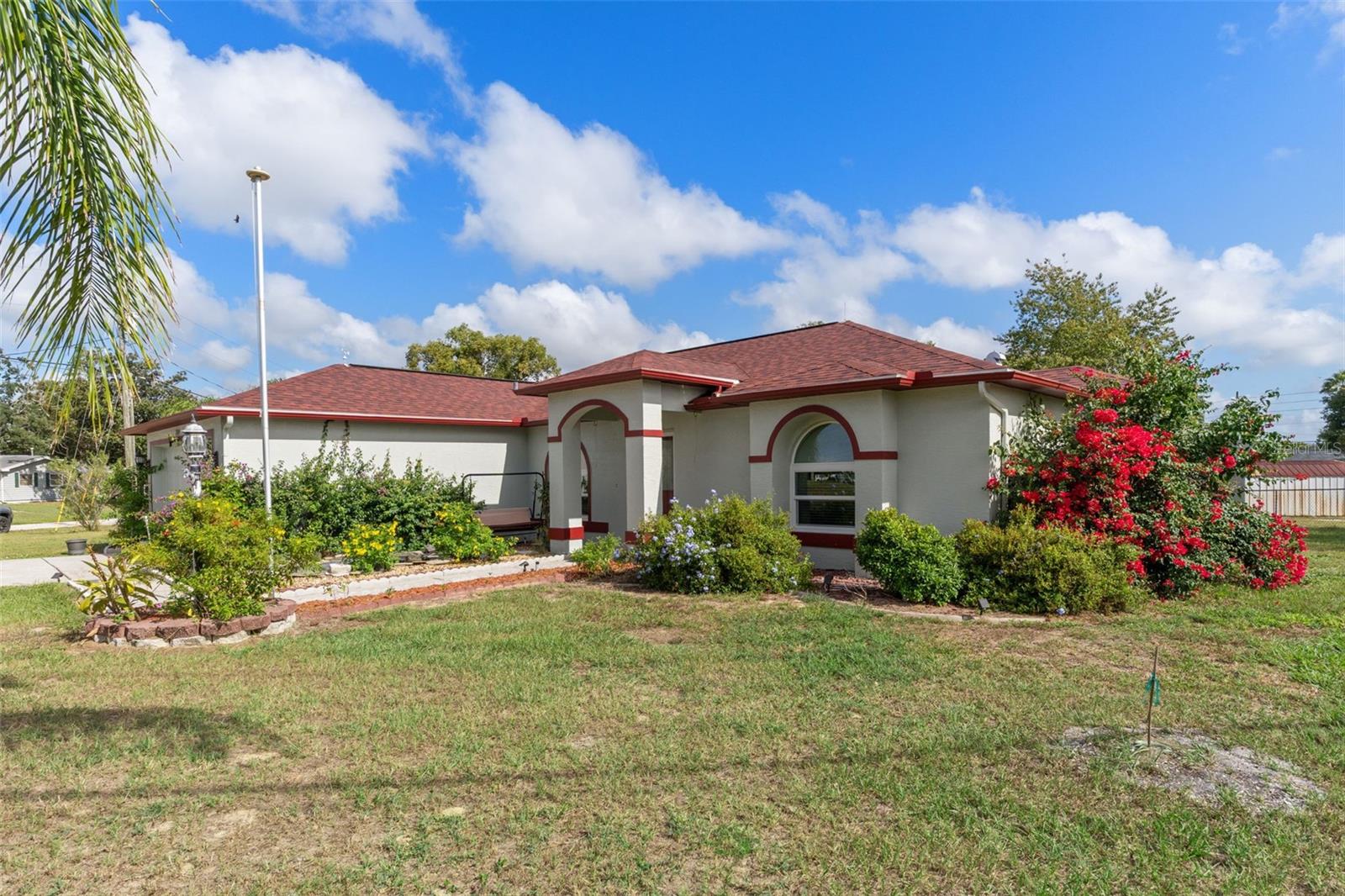 Image 4 of 44 For 2104 Linwood Avenue