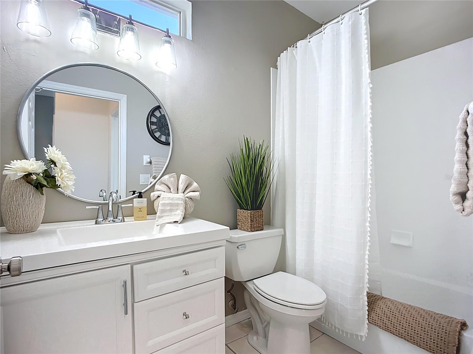 Image 31 of 54 For 408 36th Street Ne