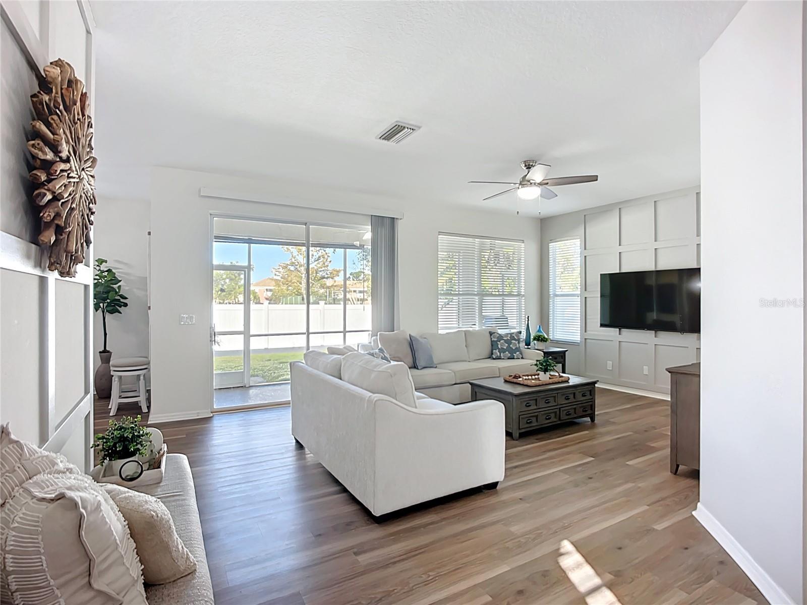 Image 4 of 54 For 408 36th Street Ne