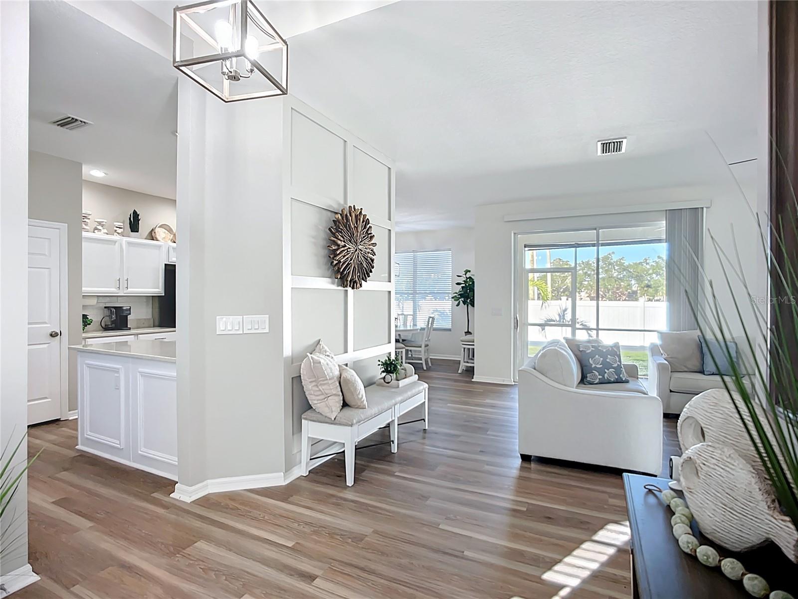 Image 9 of 54 For 408 36th Street Ne