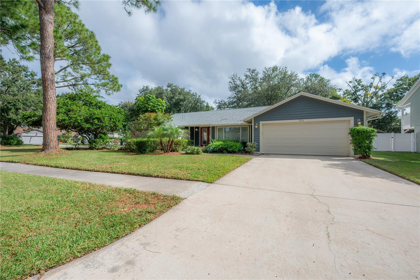Details for 3341 Foxridge Circle, TAMPA, FL 33618